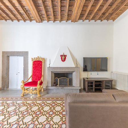 The House Of Thrones Apartment Viterbo Bagian luar foto