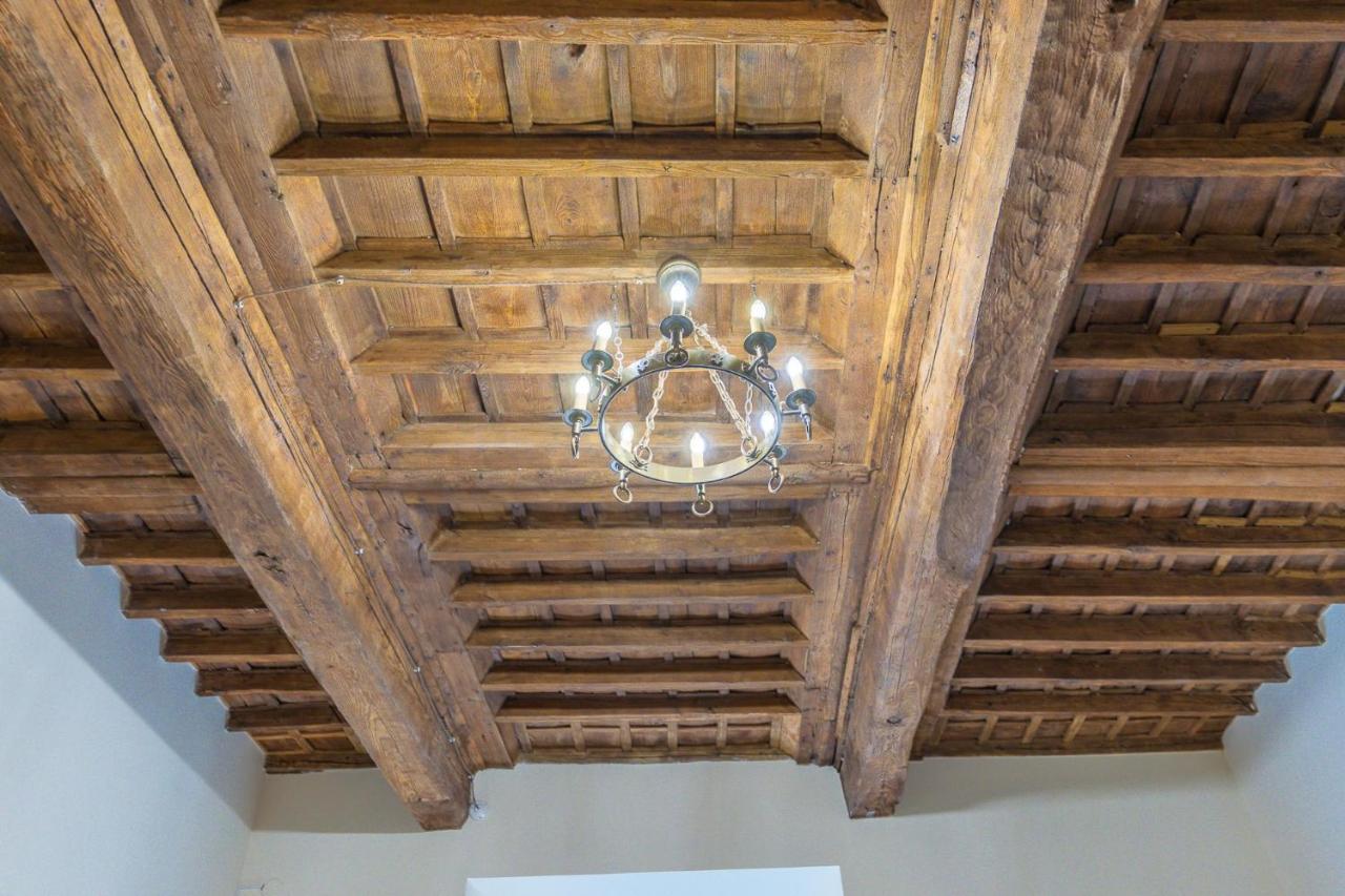 The House Of Thrones Apartment Viterbo Bagian luar foto
